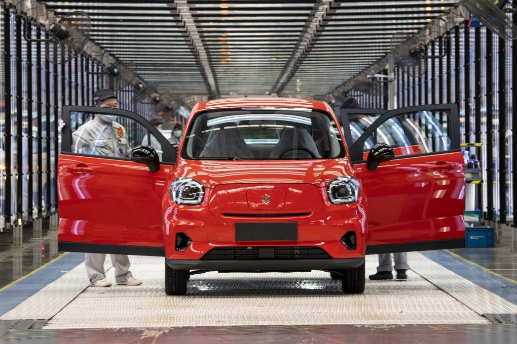 China’s Commerce Minister Set to Visit EU as Electric Vehicle Tariff Vote Looms